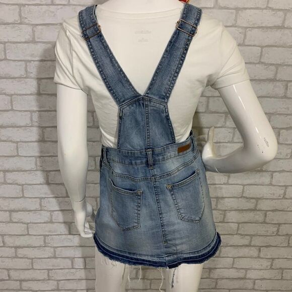 Dollhouse bibbed overall jumper dress - 5 - Picture 7 of 8